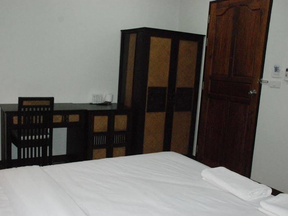 Ud Residence Udon Thani Ngoại thất bức ảnh