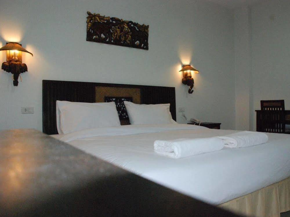 Ud Residence Udon Thani Ngoại thất bức ảnh