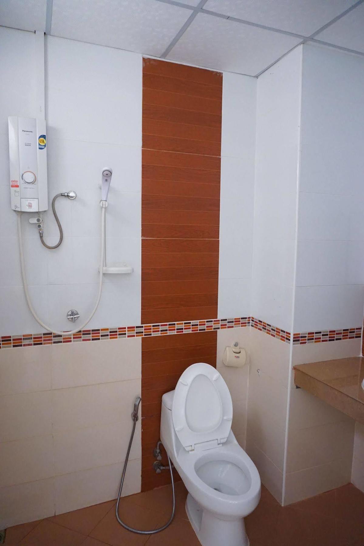 Ud Residence Udon Thani Ngoại thất bức ảnh