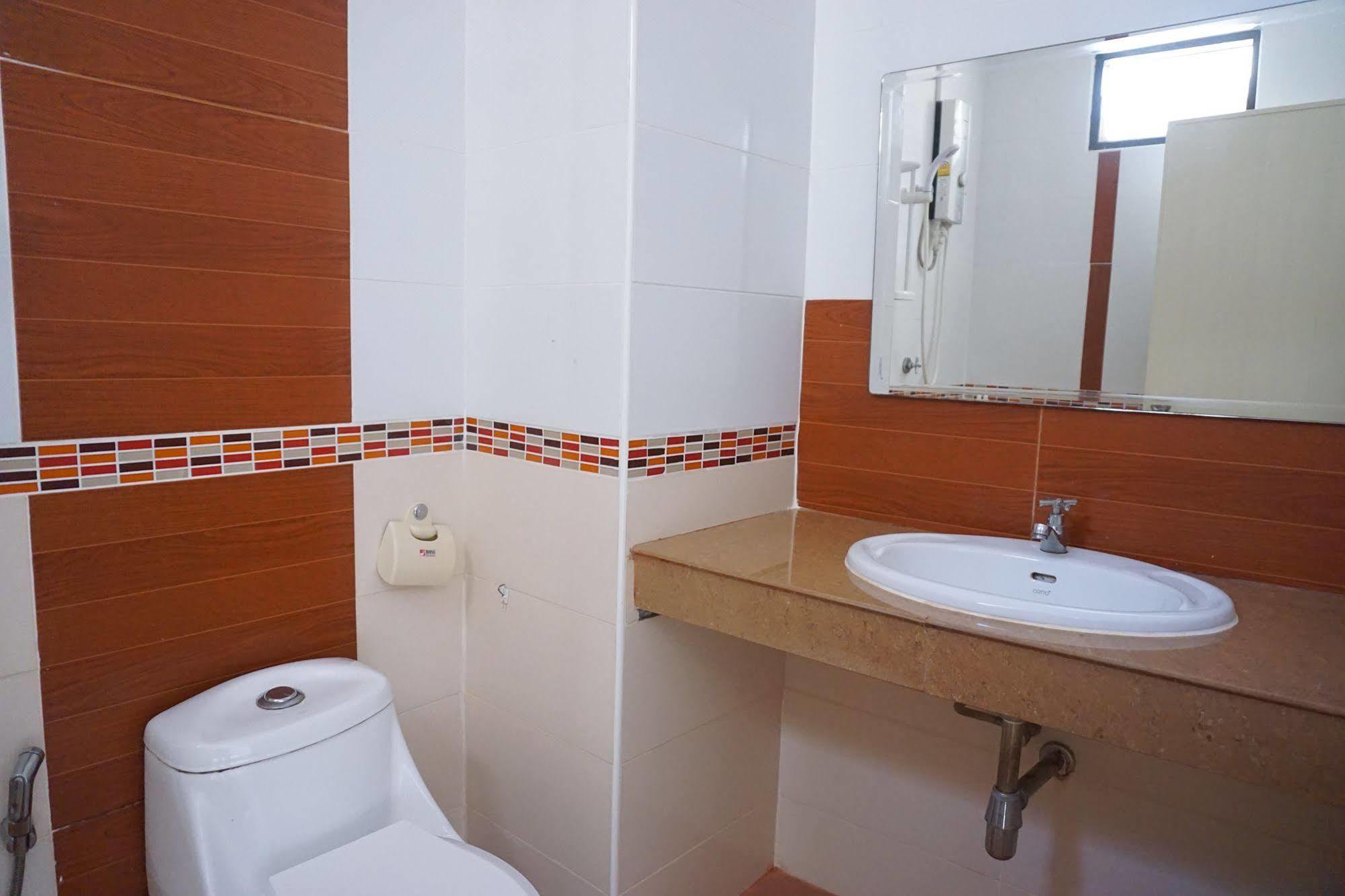 Ud Residence Udon Thani Ngoại thất bức ảnh