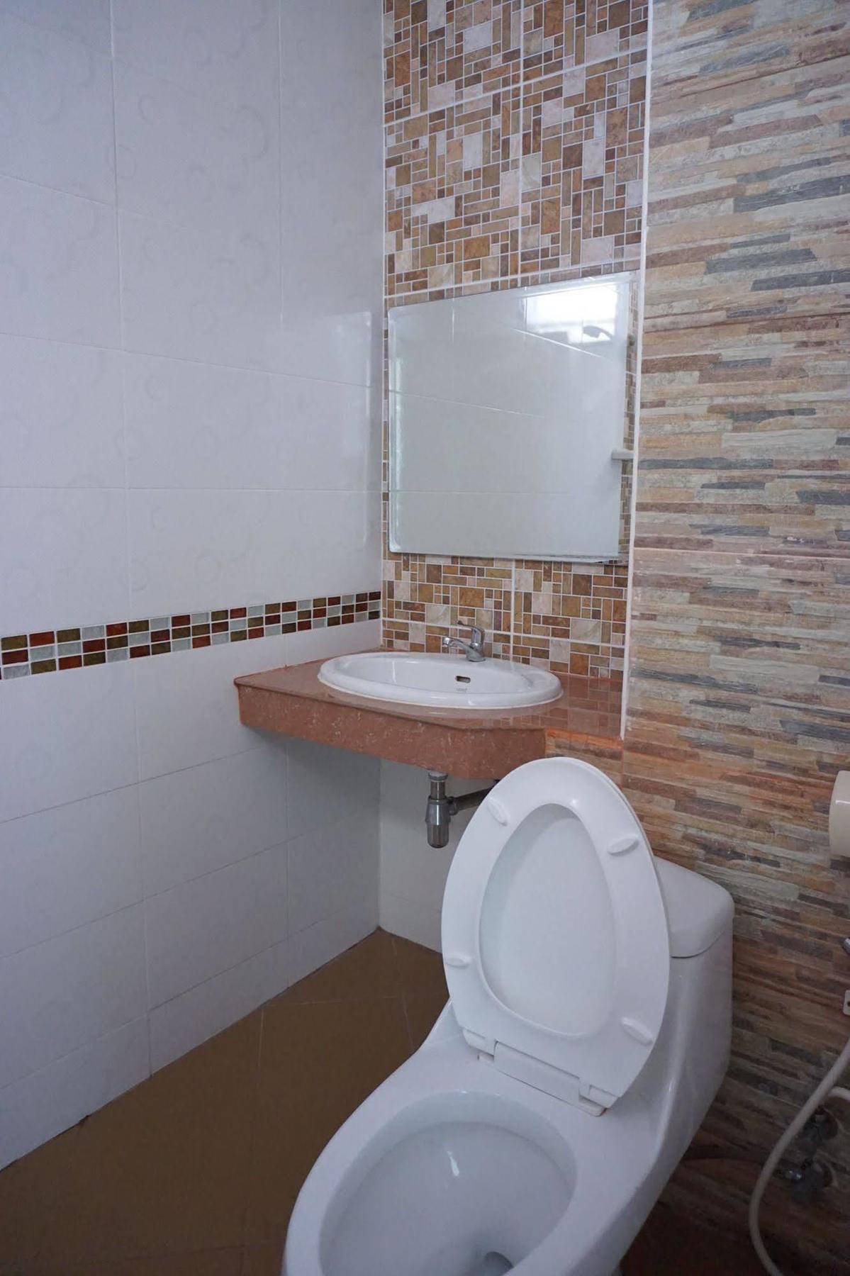 Ud Residence Udon Thani Ngoại thất bức ảnh